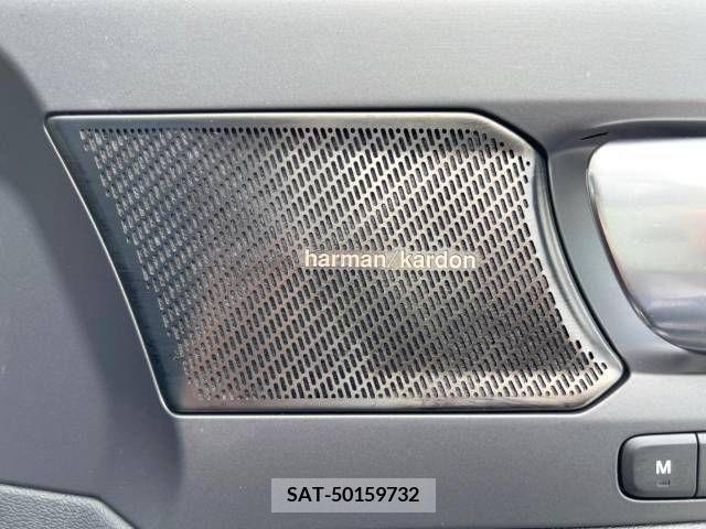 Volvo XC40 2021-11 288750-5