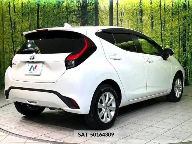 Toyota AQUA 2021-08 224530-17
