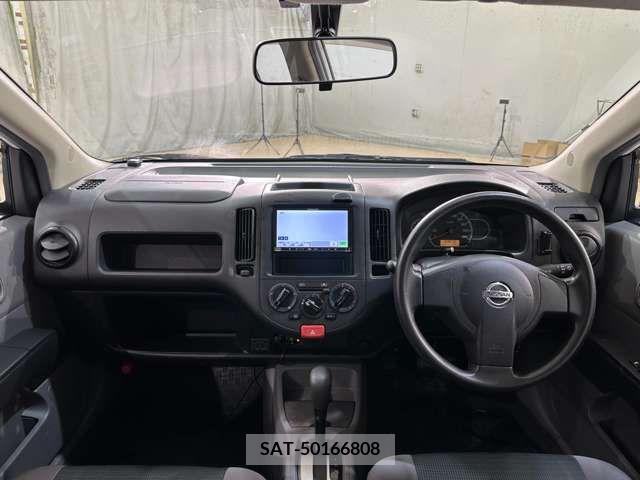 Nissan AD VAN 2015-05 333788-12