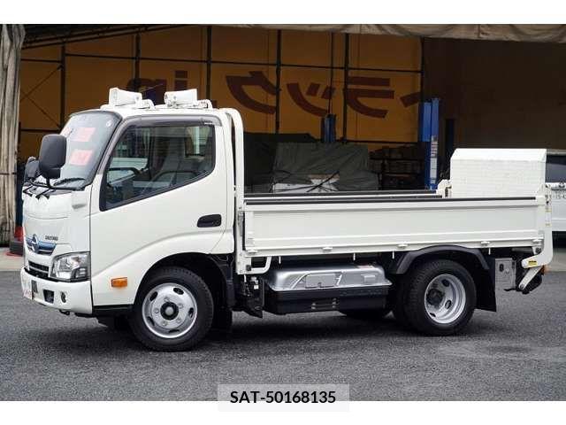 Hino DUTRO 2018-11 296676-8