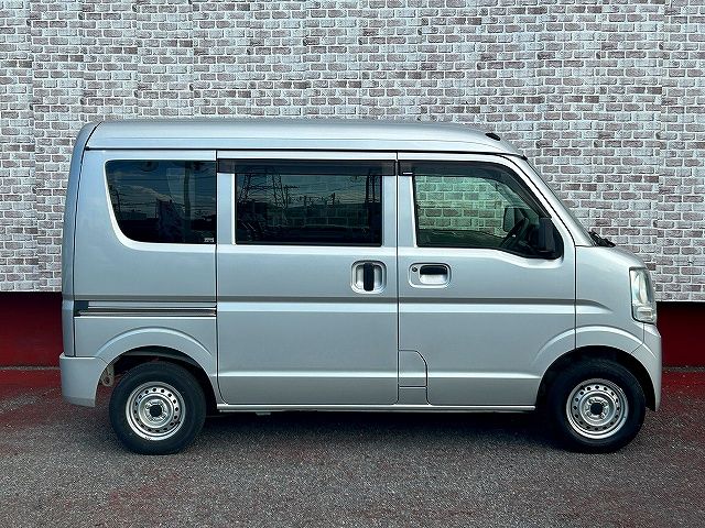 Suzuki EVERY 2016-09 24884-17