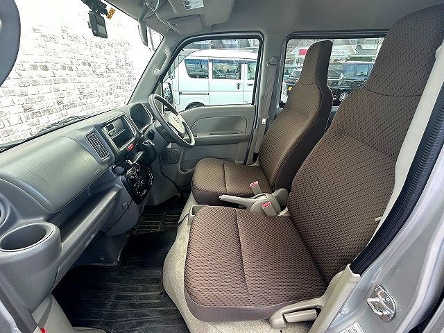 Suzuki EVERY 2016-09 24884-18