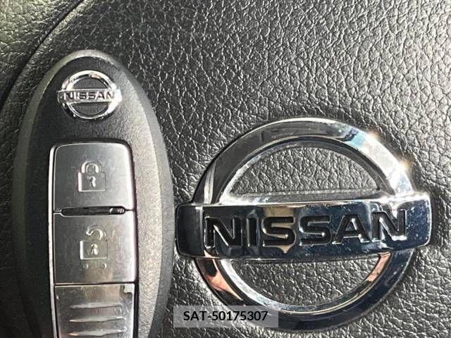 Nissan NOTE 2014-06 377837-6
