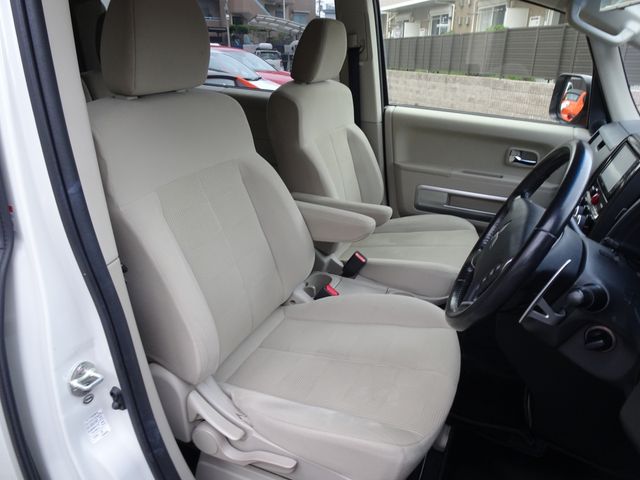 Mitsubishi DELICA D5 2016-02 183136-15