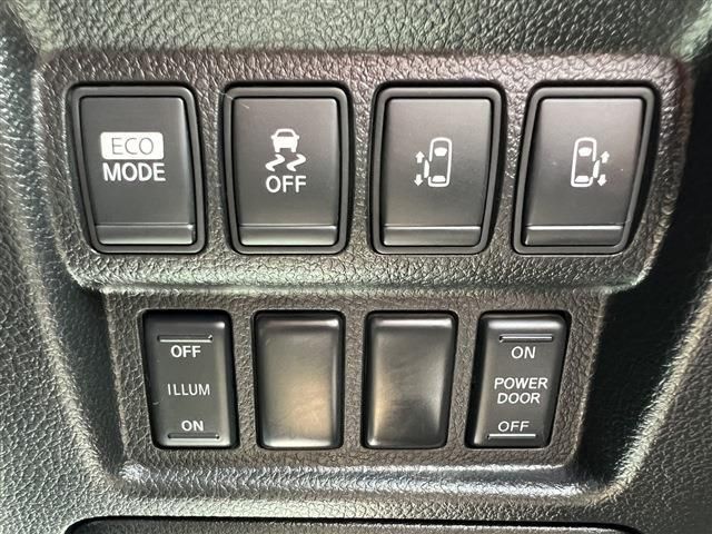 Nissan ELGRAND 2010-11 6159-13