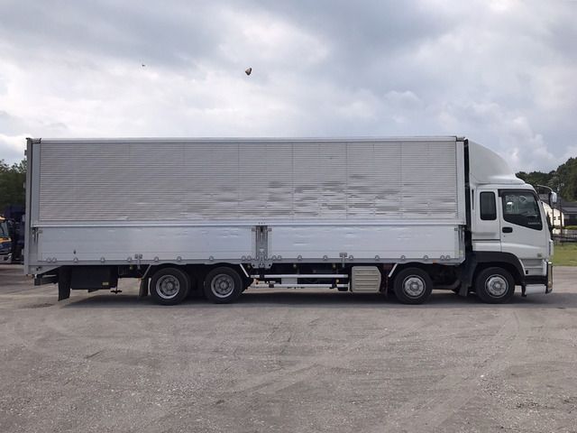 Isuzu GIGA 2014-03 17788-7