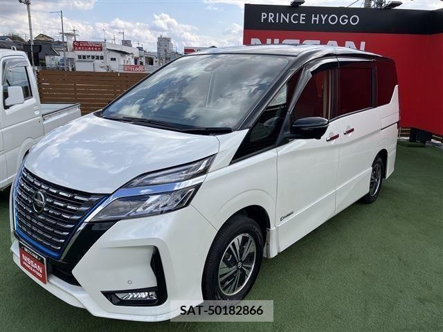 Nissan SERENA 2022-11 209488-26