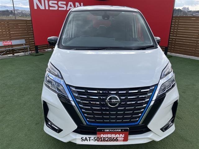 Nissan SERENA 2022-11 209488-24