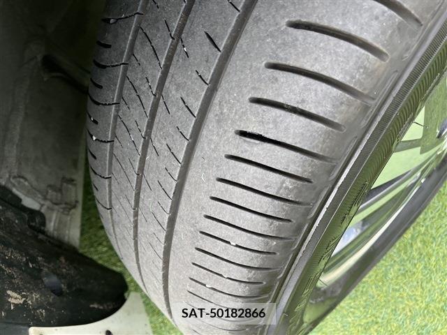 Nissan SERENA 2022-11 209488-15