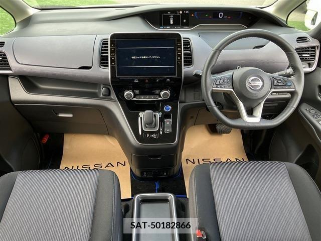 Nissan SERENA 2022-11 209488-2