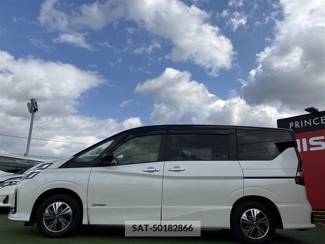Nissan SERENA 2022-11 209488-27