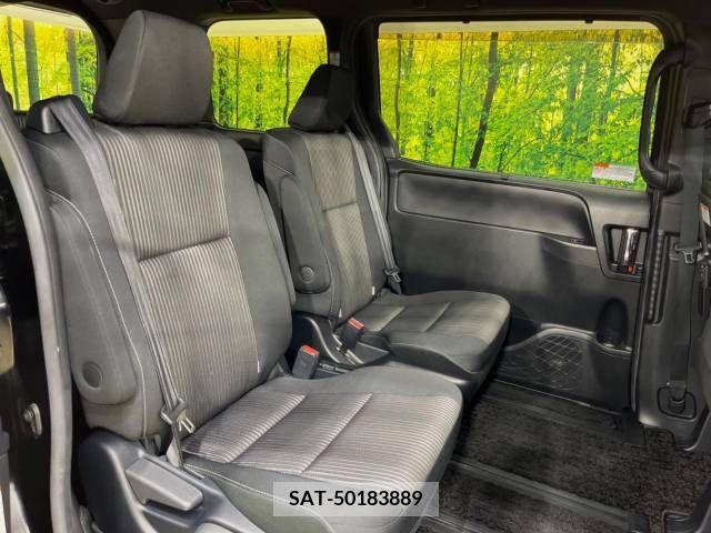 Toyota VOXY 2020-01 288866-9