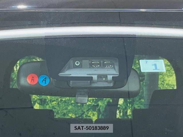 Toyota VOXY 2020-01 288866-3