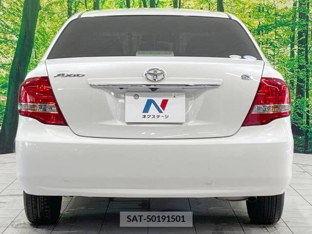 Toyota COROLLA AXIO 2012-01 384808-14