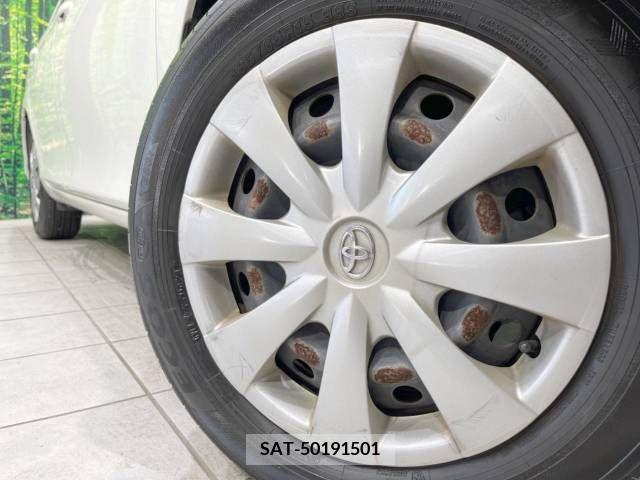 Toyota COROLLA AXIO 2012-01 384808-12