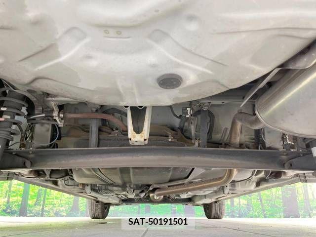 Toyota COROLLA AXIO 2012-01 384808-18