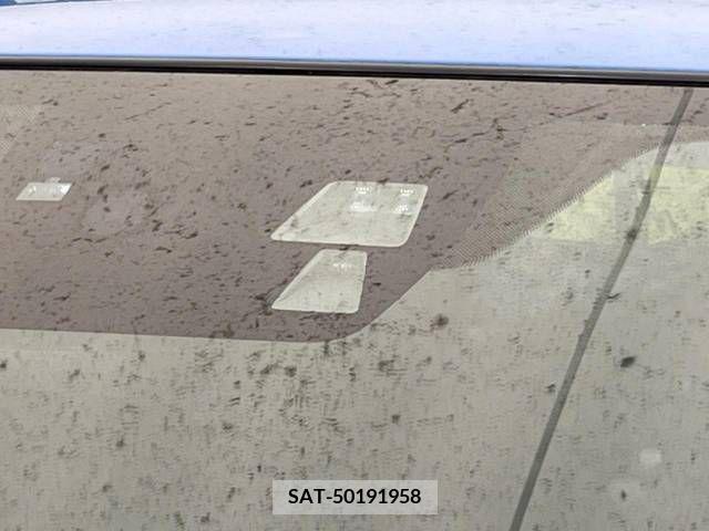 Mazda DEMIO 2014-12 255016-2