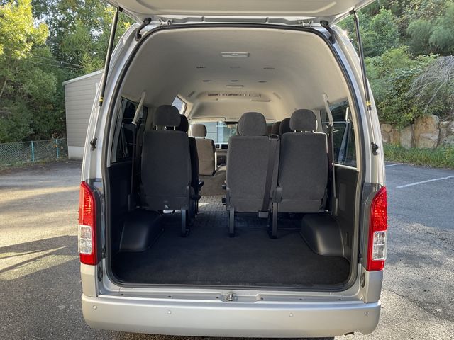 Toyota HIACE WAGON 2020-10 29148-14