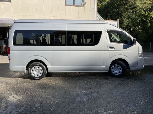 Toyota HIACE WAGON 2020-10 29148-28