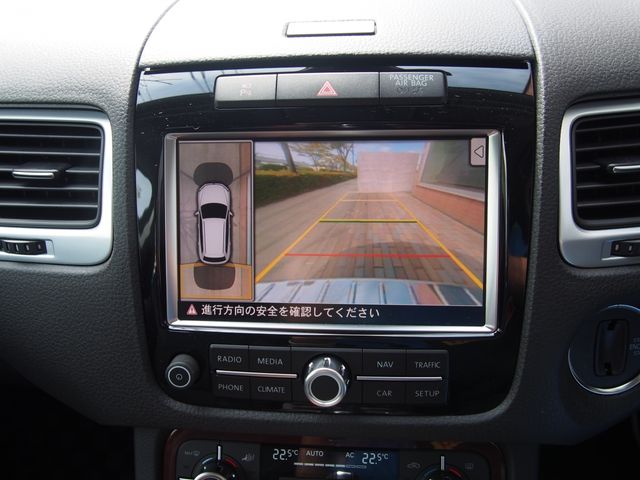VolksWagen TOUAREG 2011-06 2320-9