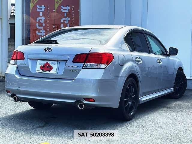 Subaru LEGACY B4 2013-03 384008-2