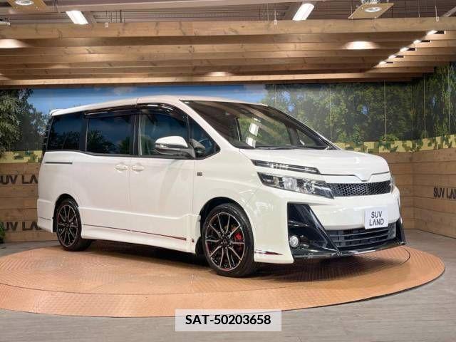Toyota VOXY 2016-09 343039-17