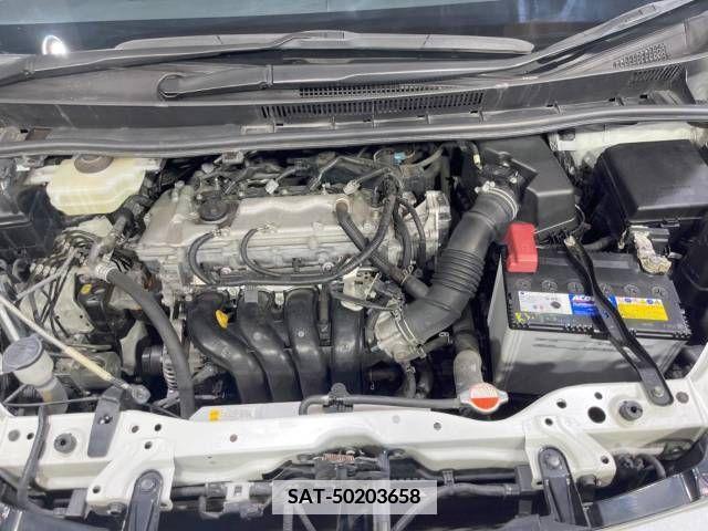 Toyota VOXY 2016-09 343039-19