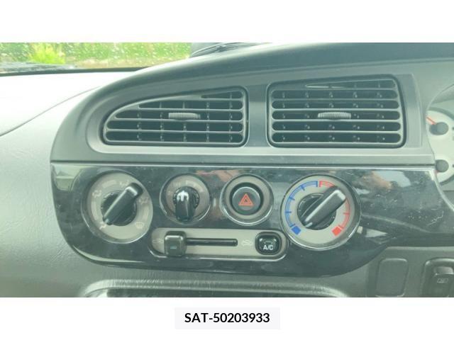 Daihatsu MIRAGINO 2002-06 392352-13