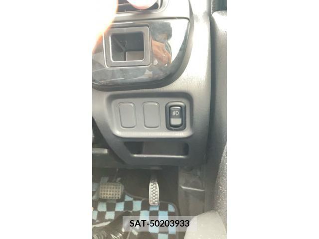 Daihatsu MIRAGINO 2002-06 392352-19