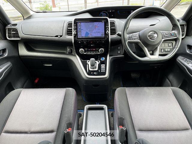 Nissan SERENA 2018-09 324975-1