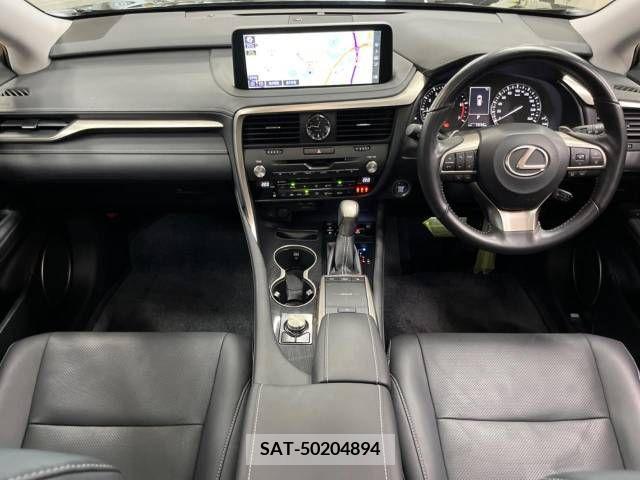 Lexus RX 2021-06 236171-1