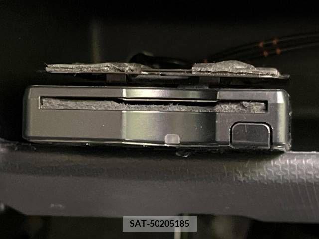 Suzuki SOLIO 2011-06 256305-6