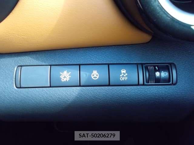 Nissan KICKS 2020-11 245200-14