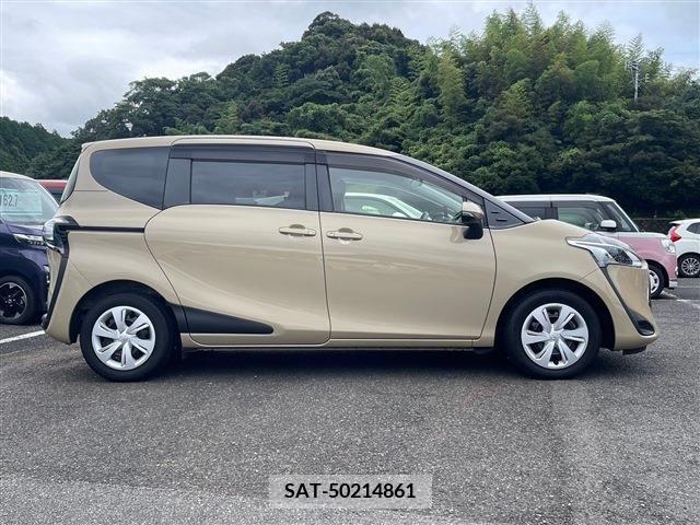 Toyota SIENTA 2019-06 344730-7