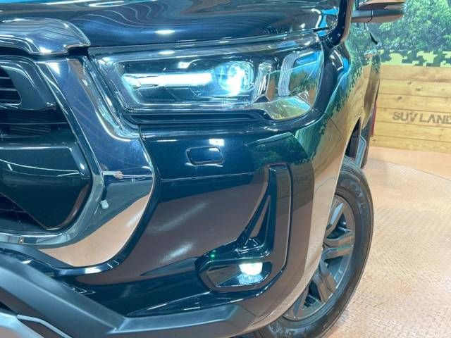 Toyota HILUX 2022-04 193238-12