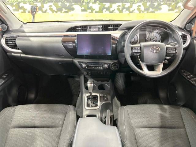 Toyota HILUX 2022-04 193238-1