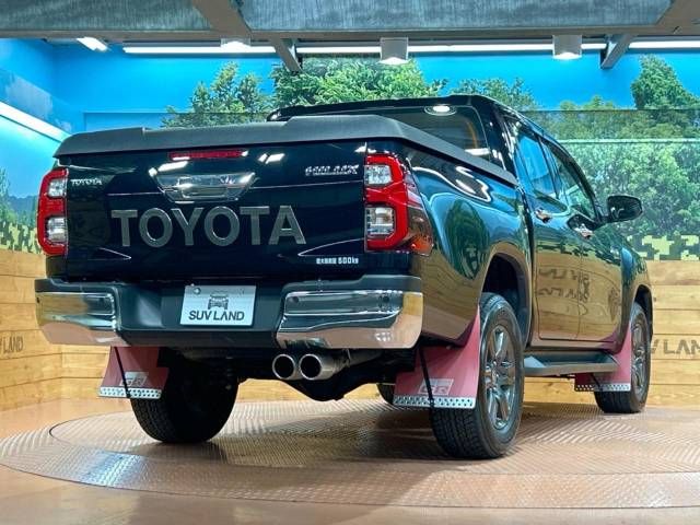 Toyota HILUX 2022-04 193238-17
