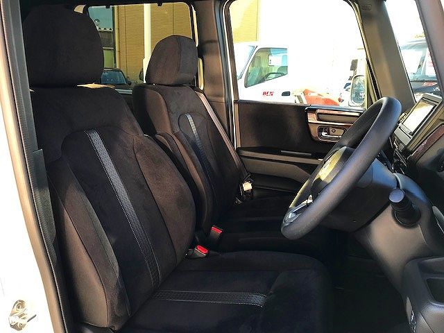 Honda N BOX CUSTOM 2019-12 18851-3