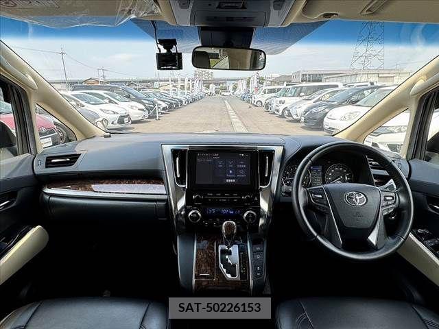Toyota ALPHARD 2021-09 355373-1