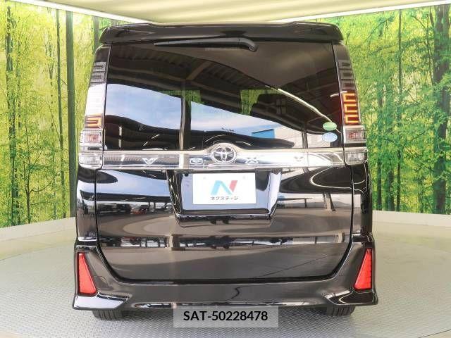 Toyota VOXY 2018-09 321579-16