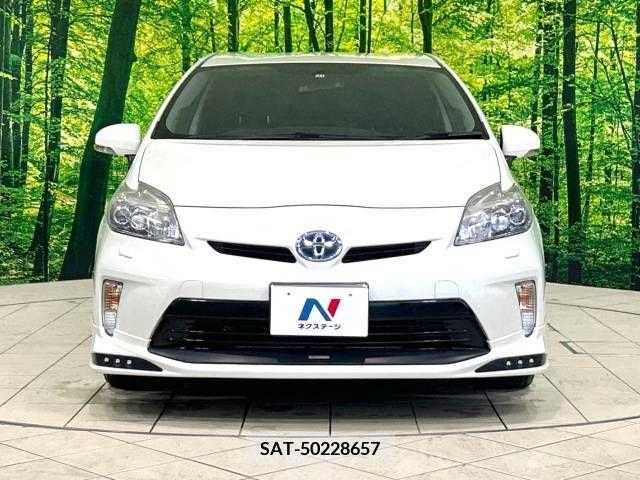 Toyota PRIUS 2013-11 329051-13