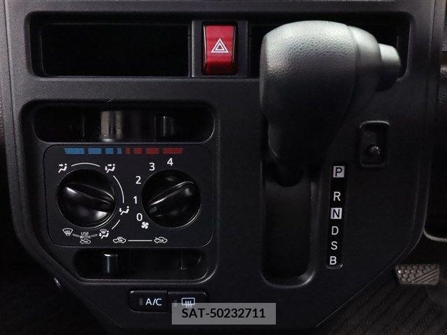 Toyota TANK 2017-11 213754-16