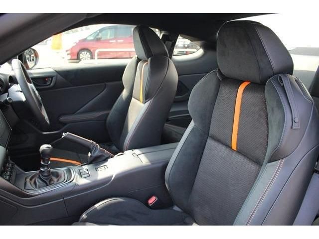 Toyota 86 2023-02 22113-14