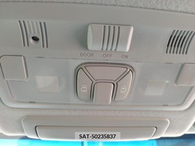 Toyota ESTIMA 2013-07 352481-23