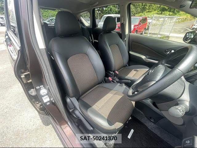 Nissan NOTE 2015-08 352416-21