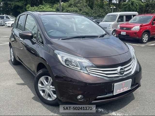 Nissan NOTE 2015-08 352416-0