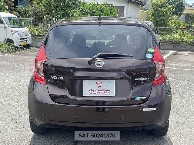 Nissan NOTE 2015-08 352416-17