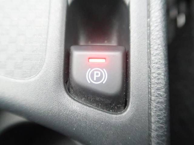 Toyota YARIS CROSS 2023-07 190461-7