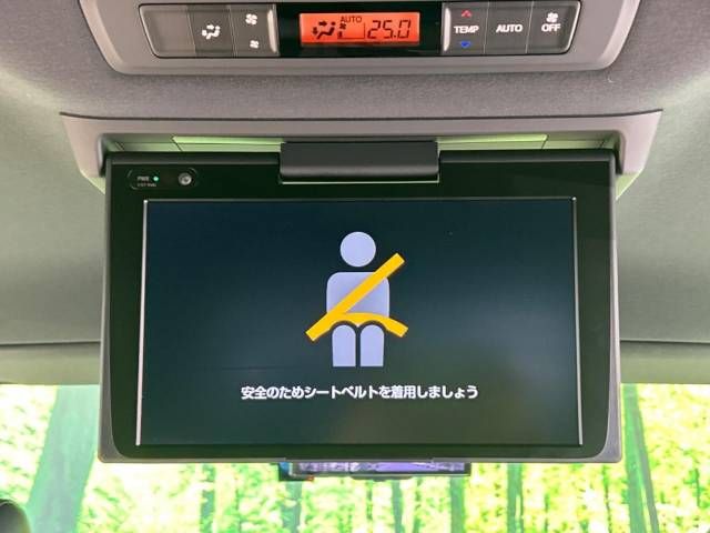 Toyota VOXY 2021-02 186209-3