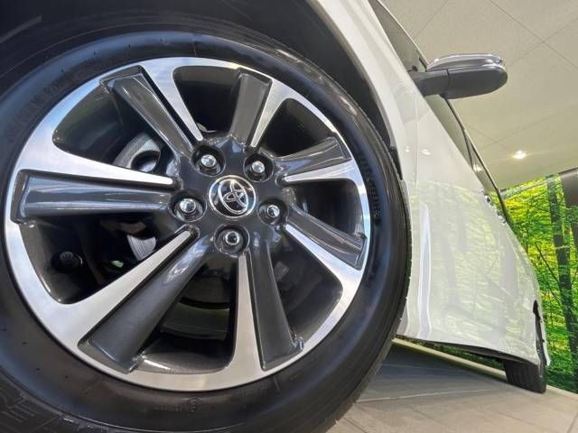 Toyota VOXY 2021-02 186209-14